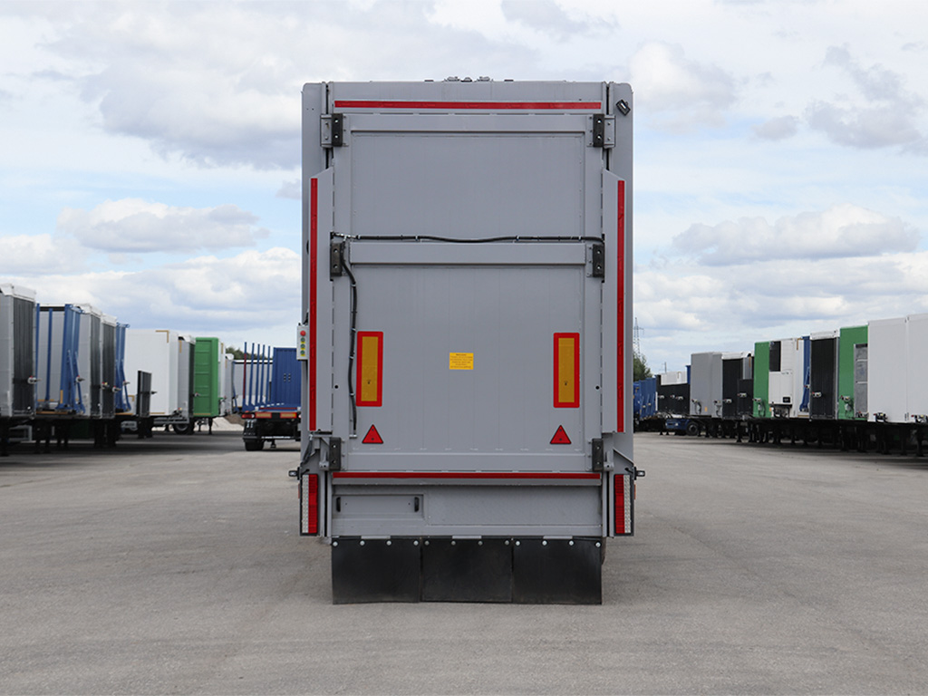 Полуприцеп для перевозки скота Тонар-9827 (с гидролифтом) | GoodTruck